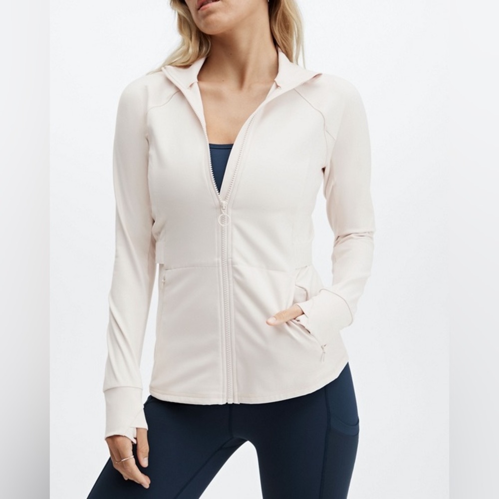 Fabletics Trinity Utility Running Jacket - Picture 4 of 9